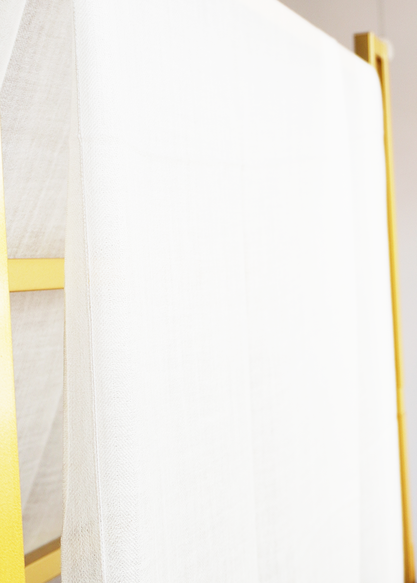 Shawl - Thin - White